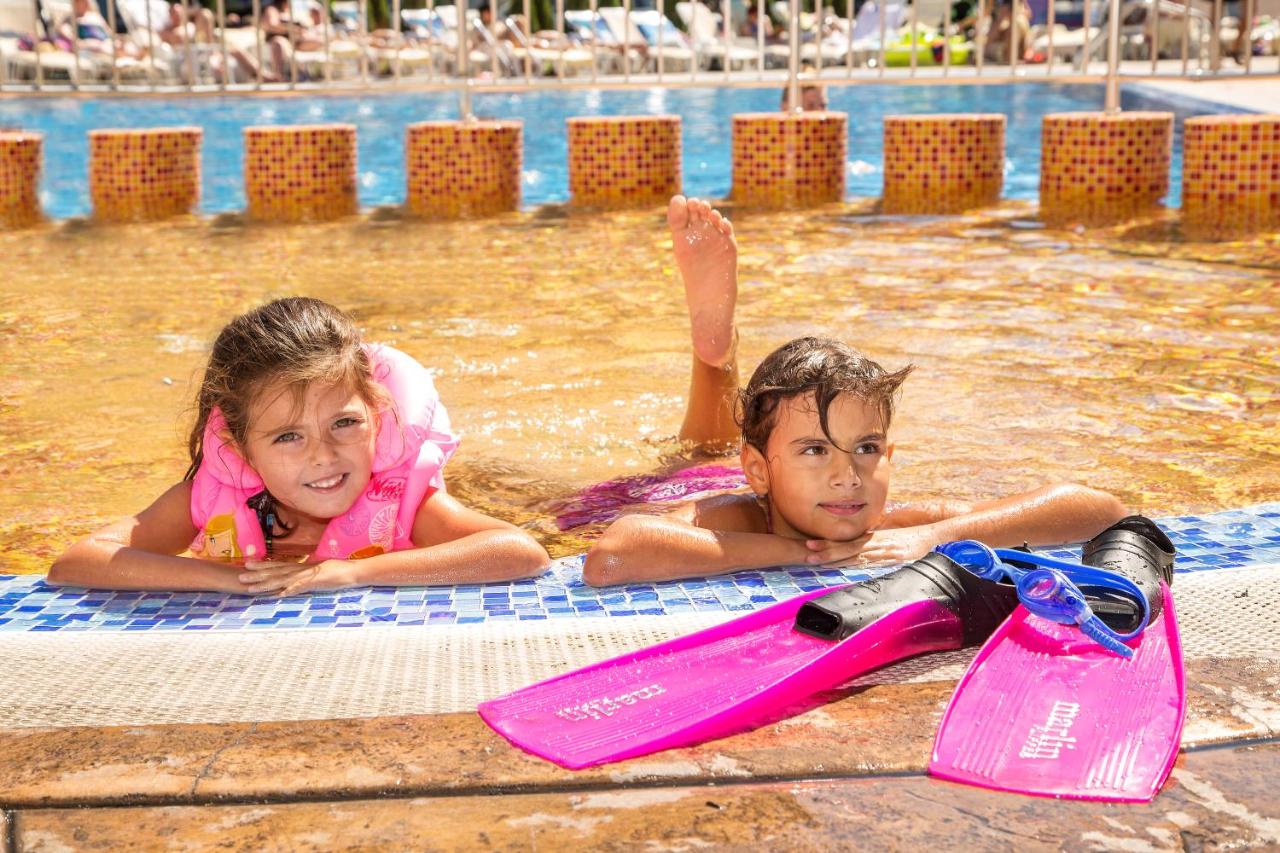 Heated swimming pool: Hotel Laguna Park & Aqua Club - All Inclusive