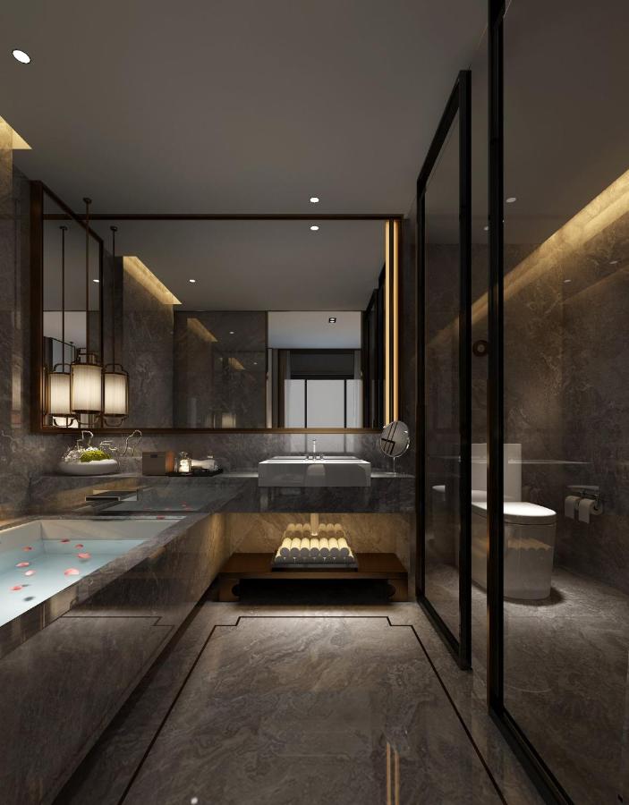 HUALUXE Xi'an Tanghua, an IHG Hotel photo