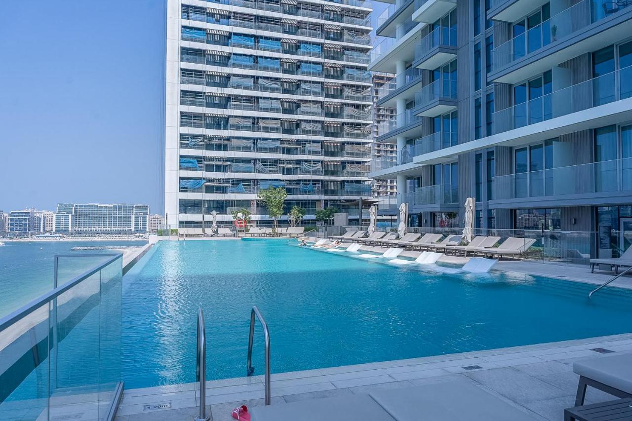 Palm View Paradise 3 bed apartment w private beach - 4