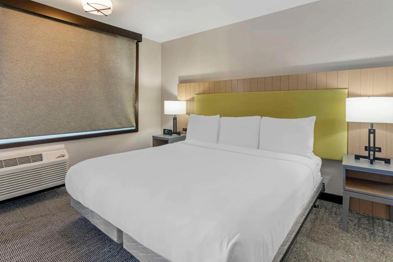 El Rancho Inn & Suites — photo 14