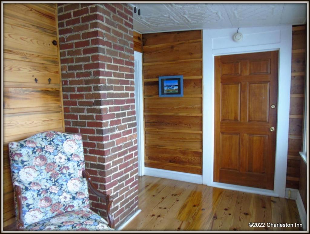 The Charleston Inn Hendersonville NC — photo 19