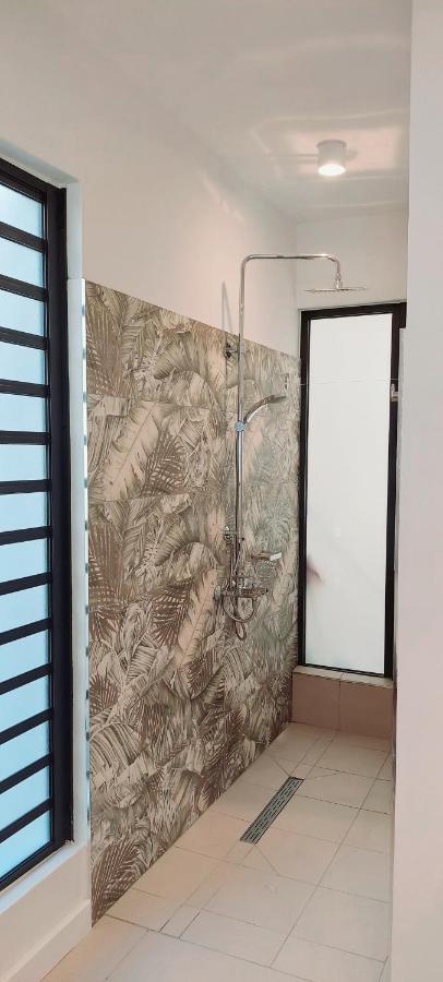 Canari Waterfront Villas - 3