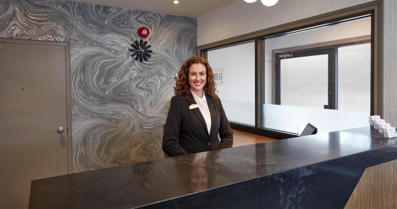 Canadas Best Value Inn Toronto photo