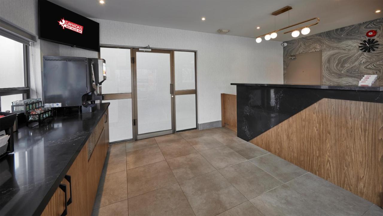 Canadas Best Value Inn Toronto photo