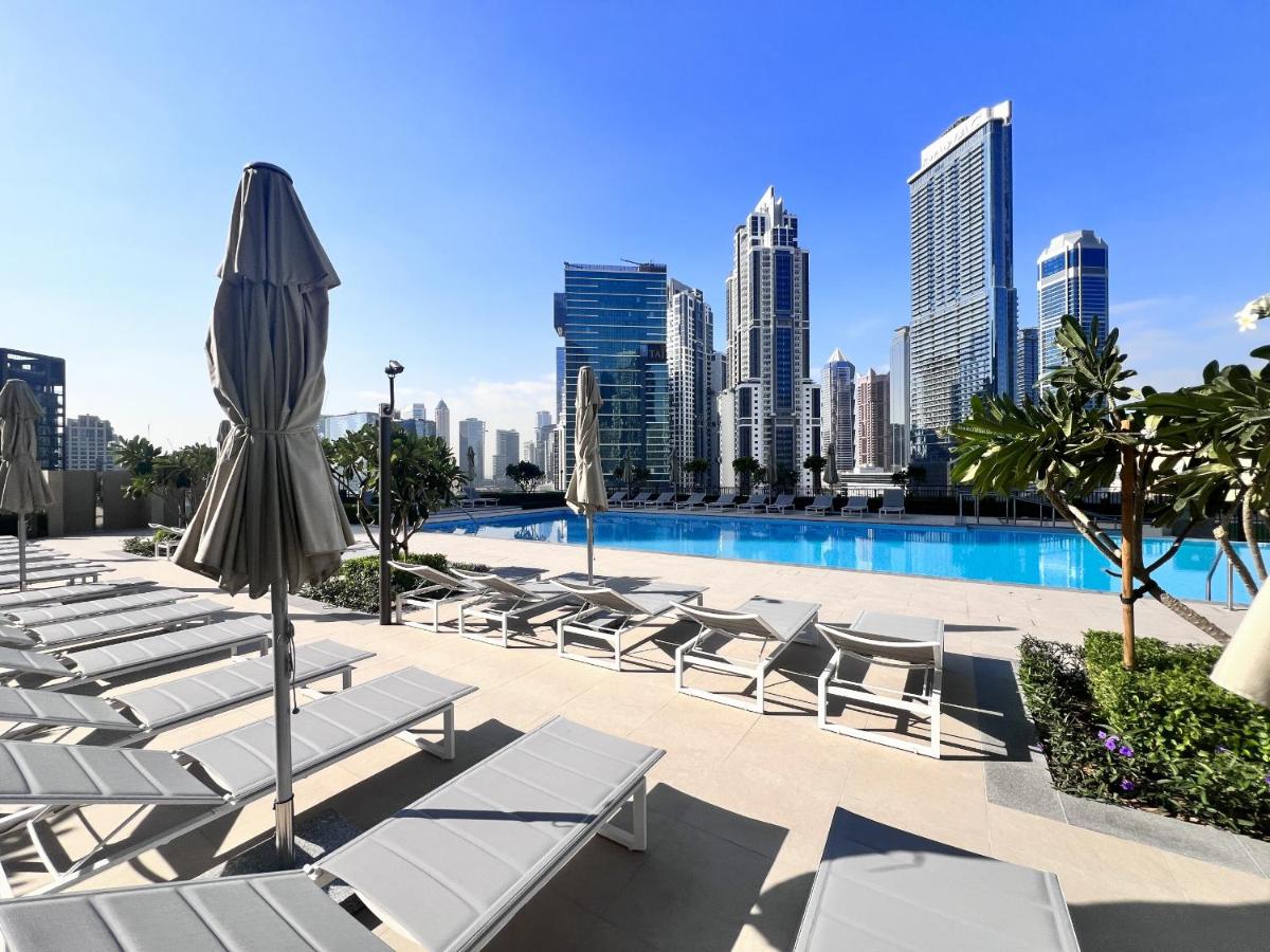 Charming 2BR in Burj Crown, Walk to Burj Khalifa - Allsopp&Allsopp - 4