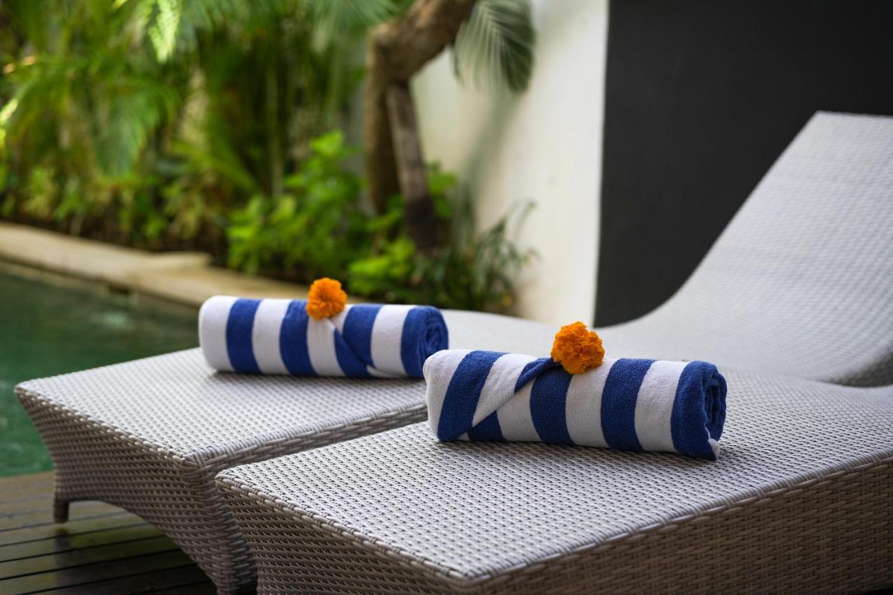 Mosan House - unique art-filled gem in perfect location a short walk from the beach or Seminyak Square including AC office for remote working - 3