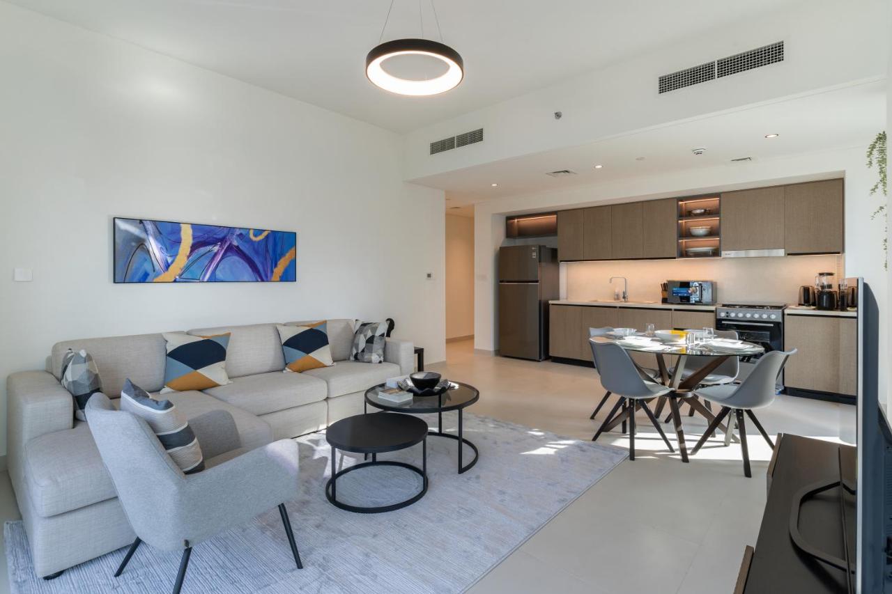 Charming 2BR in Burj Crown, Walk to Burj Khalifa - Allsopp&Allsopp - 5