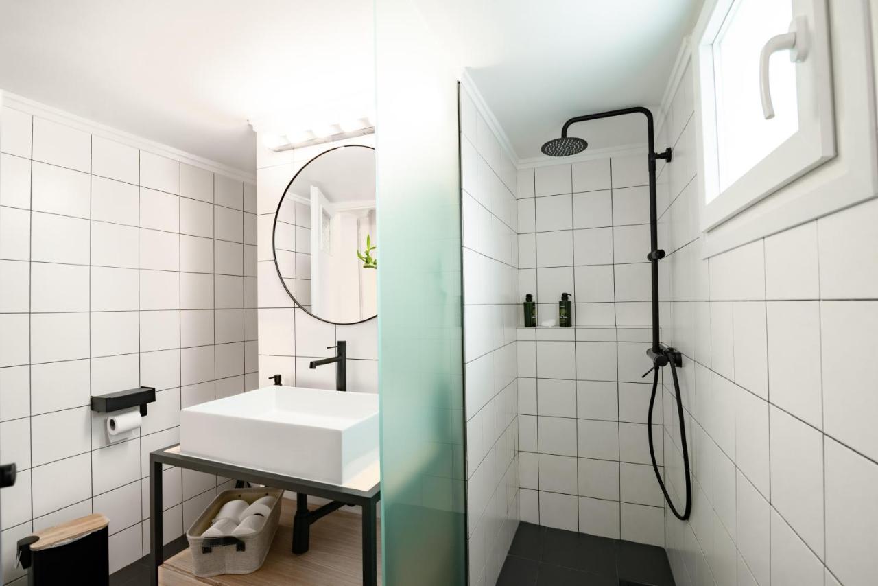 Marilora's House. Charming Urban Retreat - 3