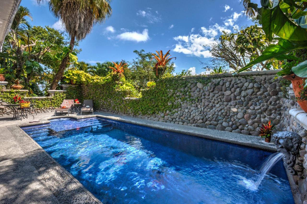 Hotel Villa Caletas photo