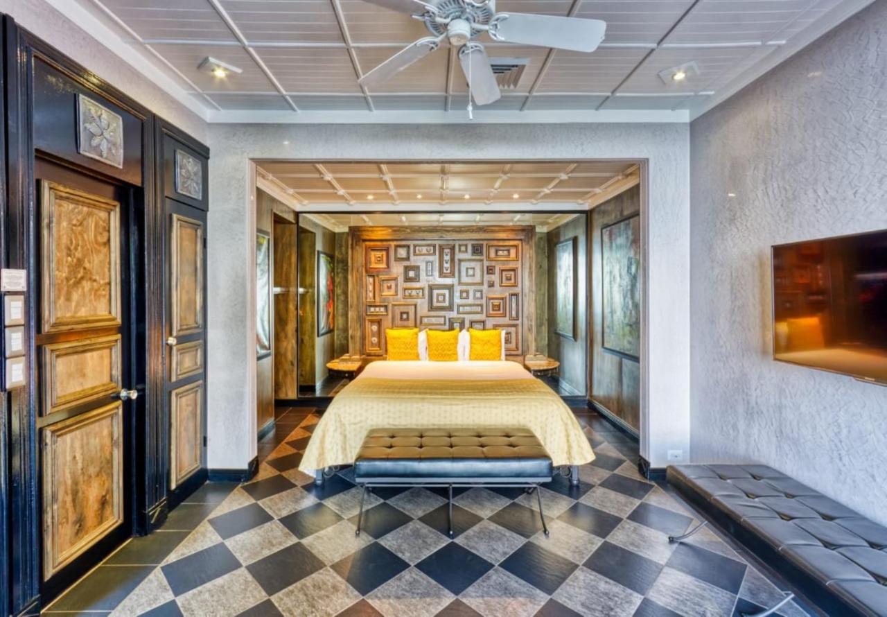 Hotel Villa Caletas photo