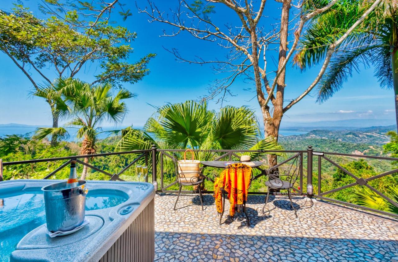 Hotel Villa Caletas photo
