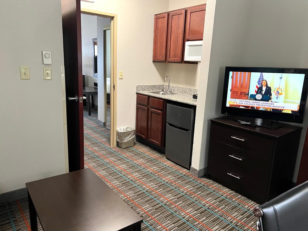 New Road Inn — photo 15