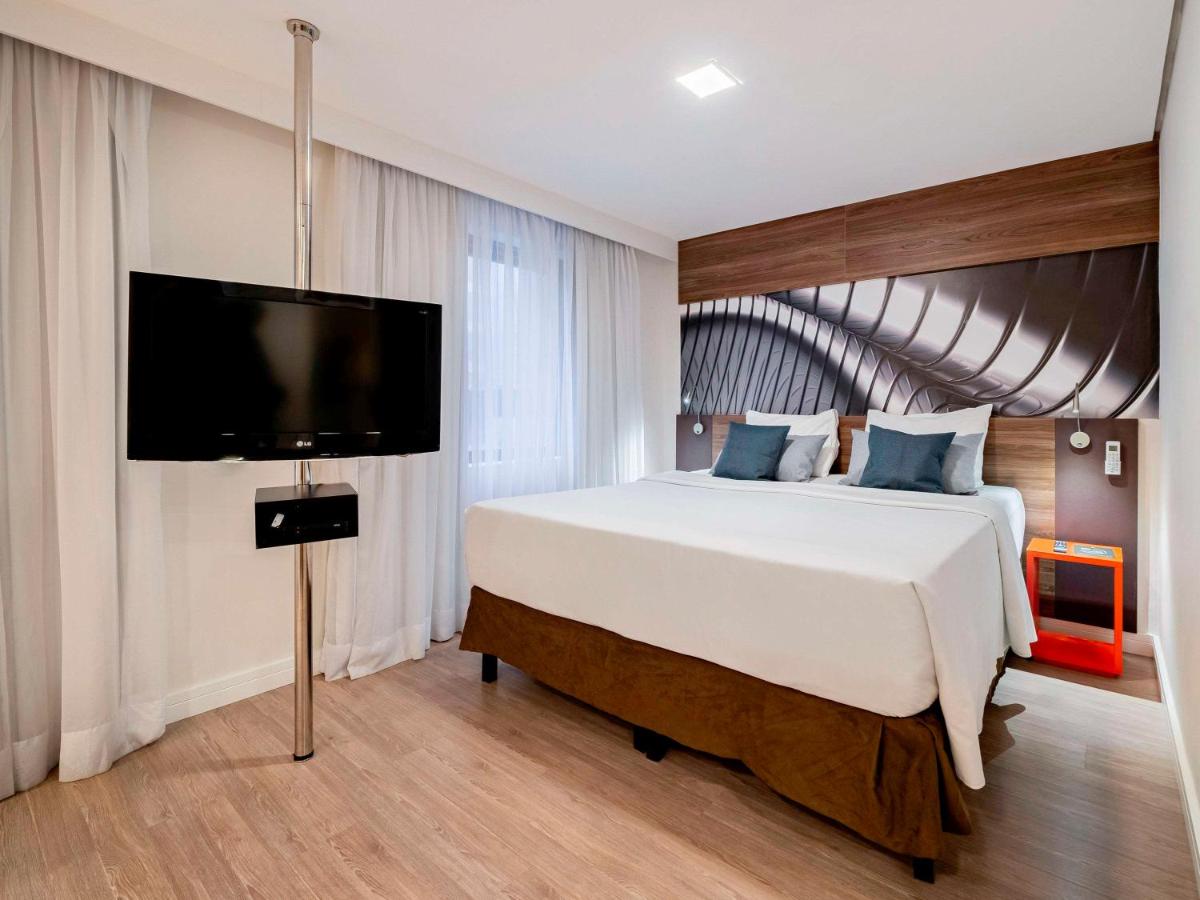 Mercure Sao Paulo Moema Times Square photo