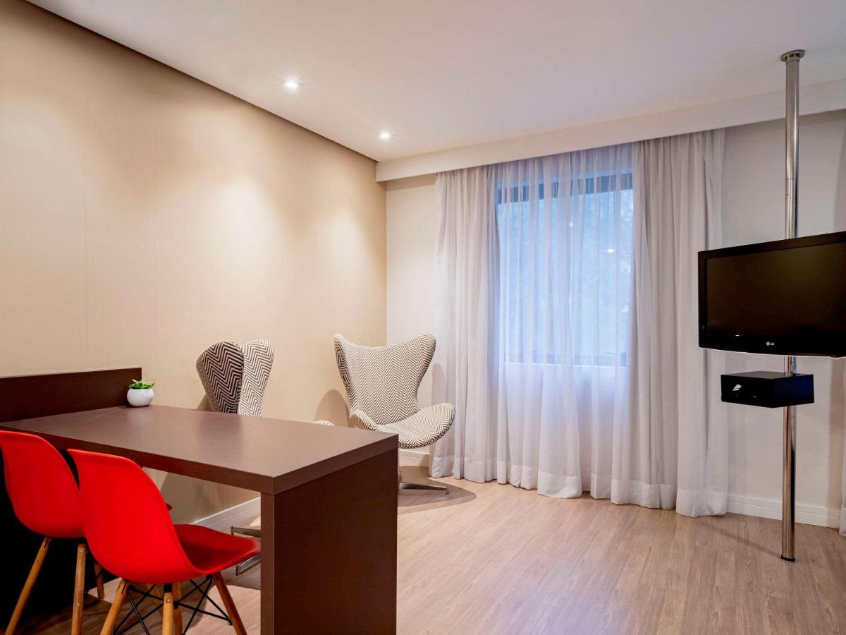Mercure Sao Paulo Moema Times Square photo