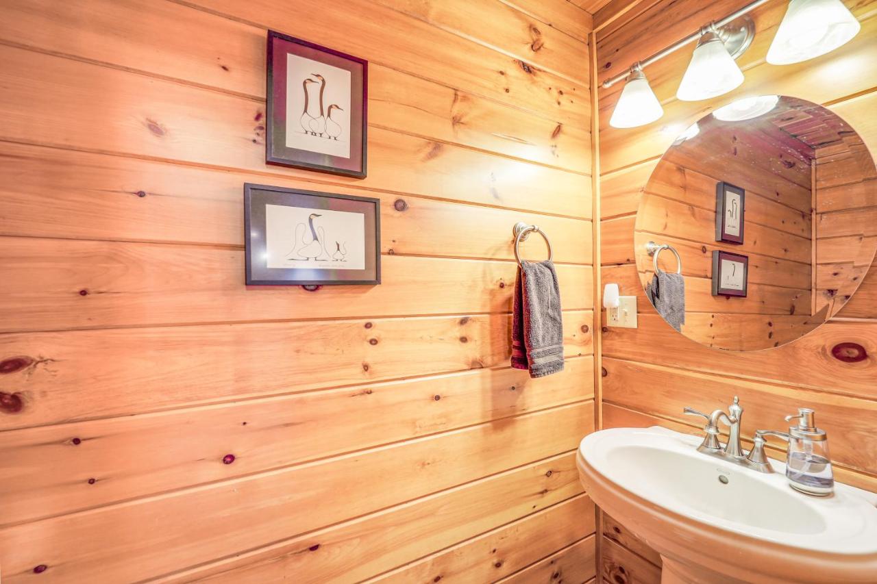 Lake Hideaway Chalet — photo 8