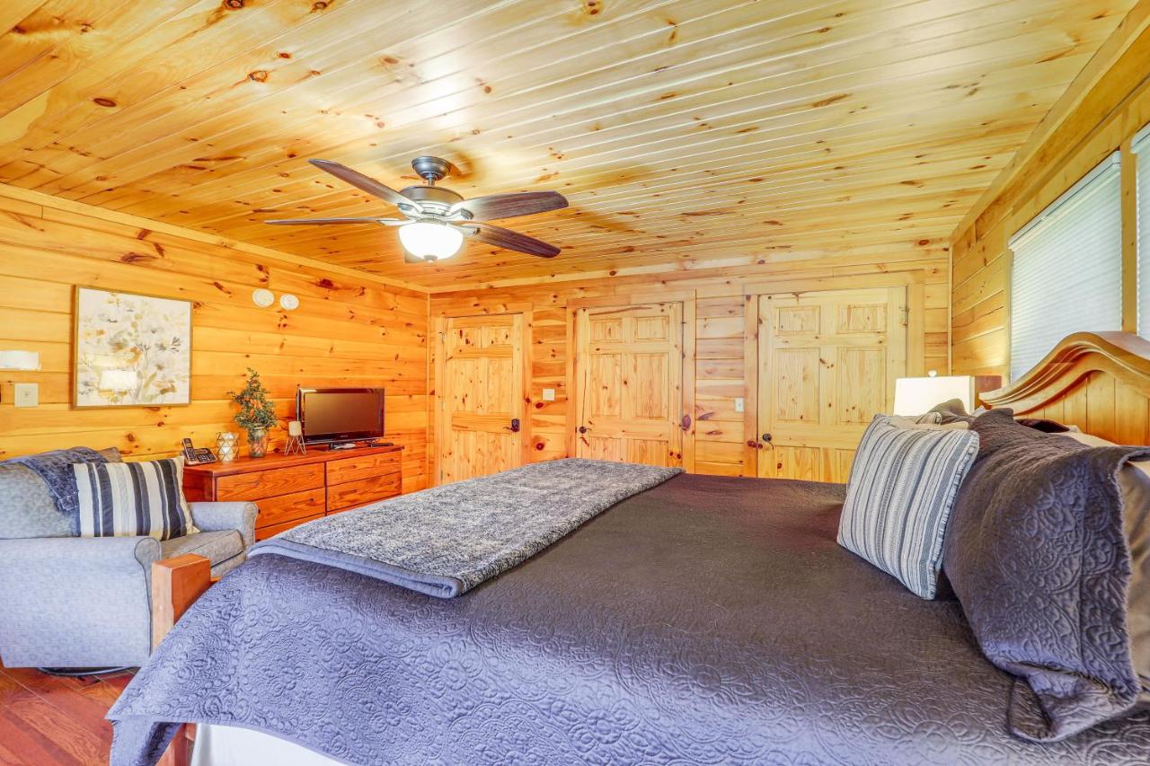 Lake Hideaway Chalet — photo 14