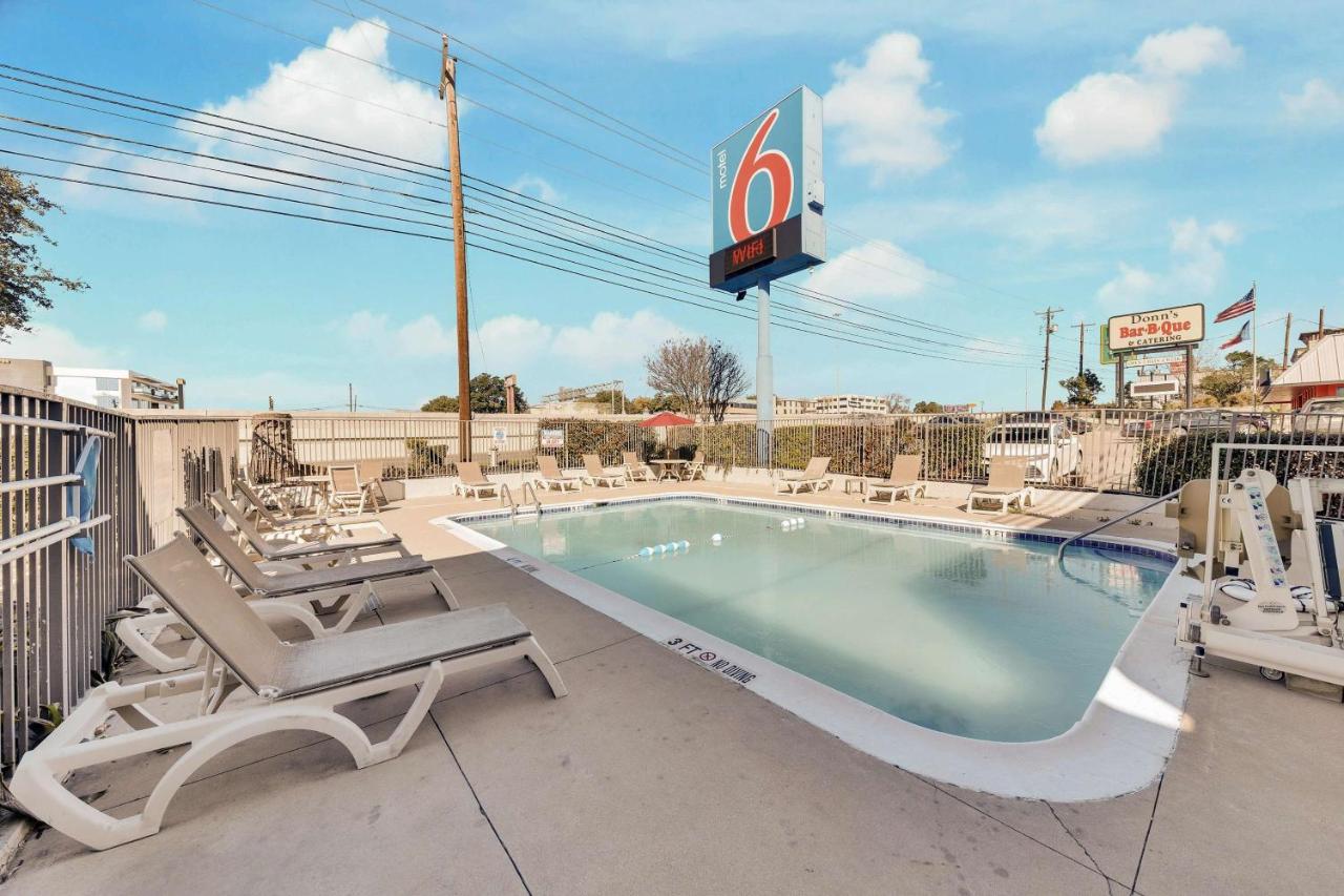 Motel 6-Austin, TX - Airport - South - 4