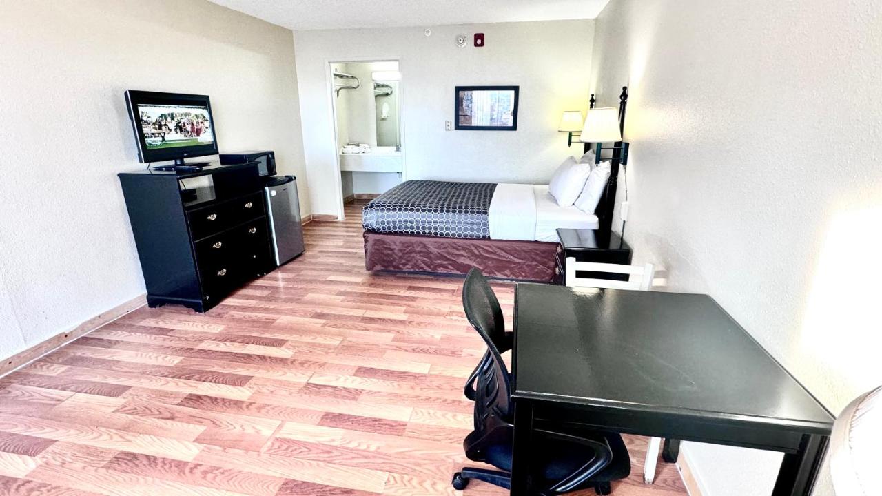 Mountain Home Inn — photo 9