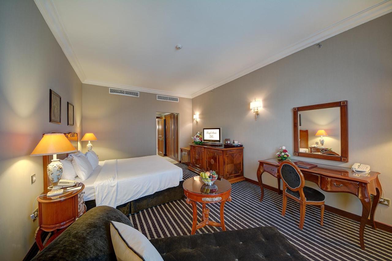 Royal Ascot Hotel photo