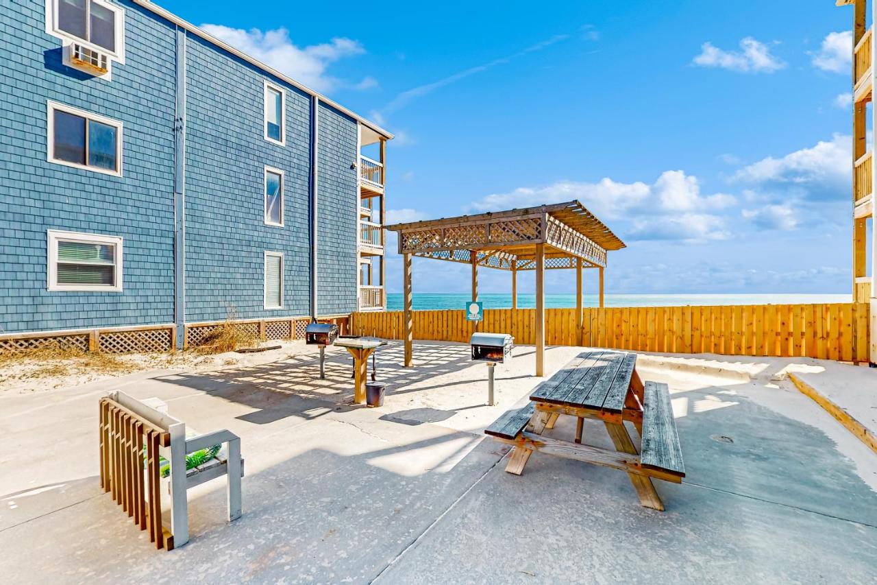 Topsail Reef — photo 11
