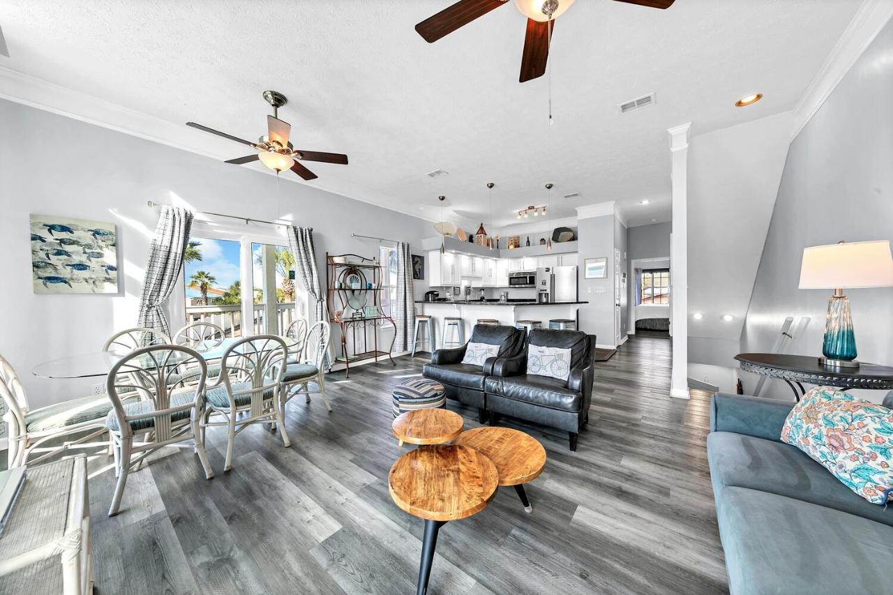 The Palms Townhomes — photo 5
