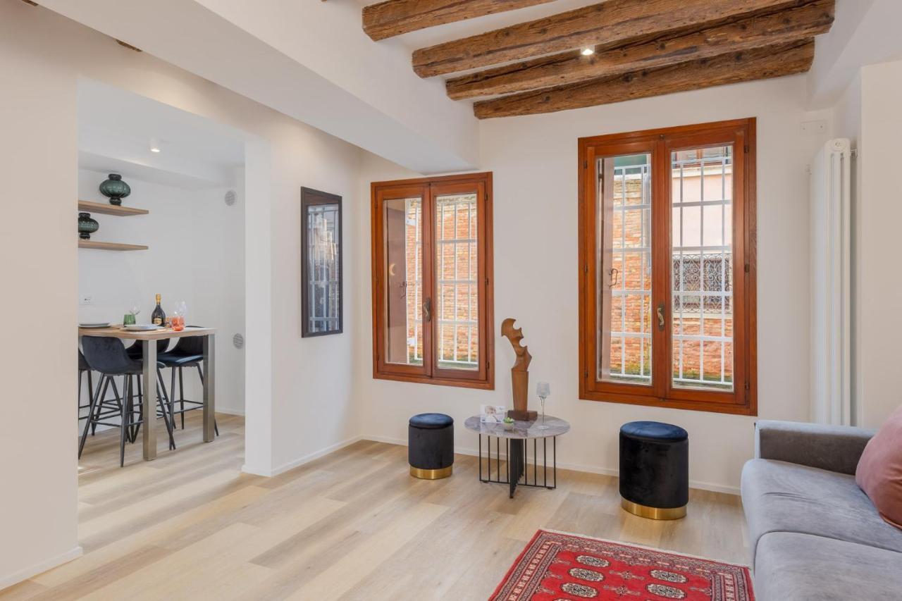 Ca' San Giacomo canal view - 4