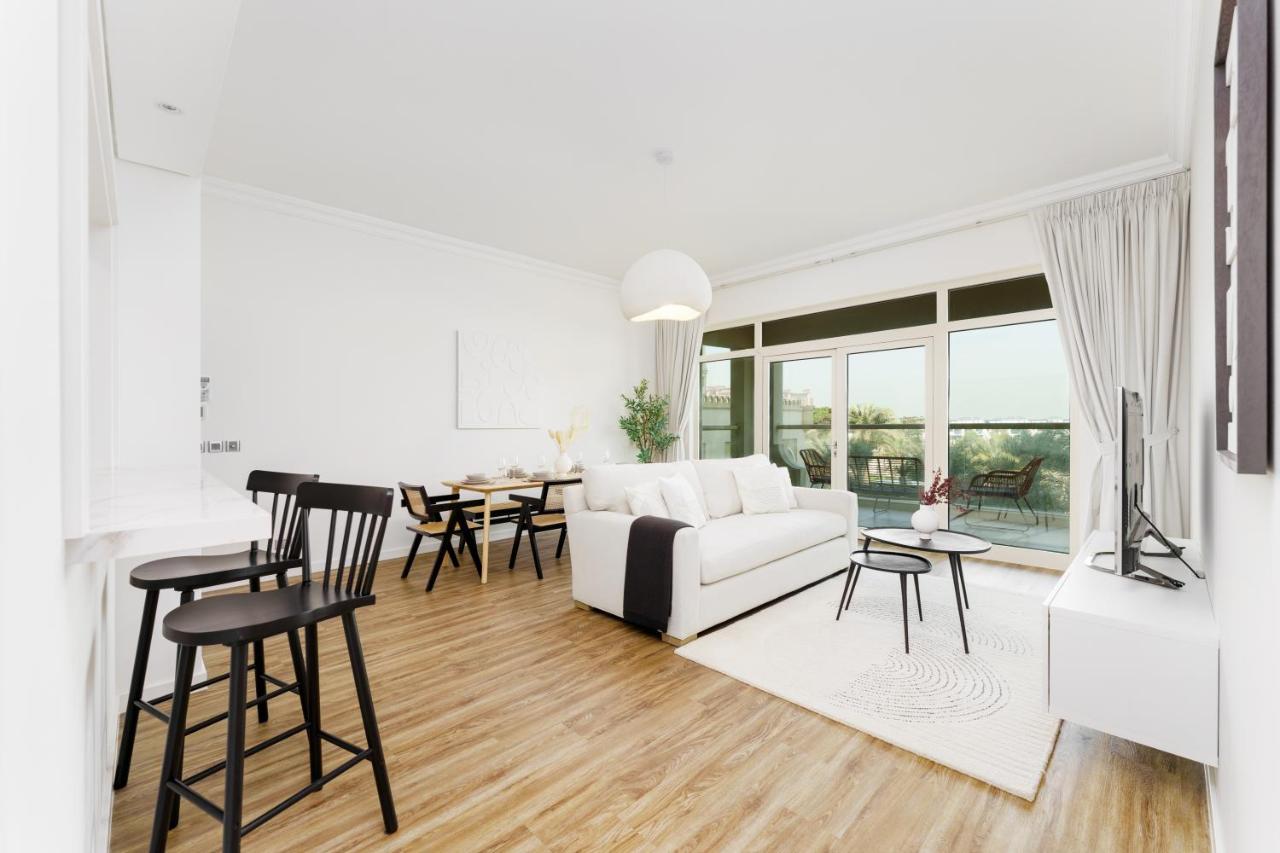 Luxury Living w private beach and Burj AlArab view - 5