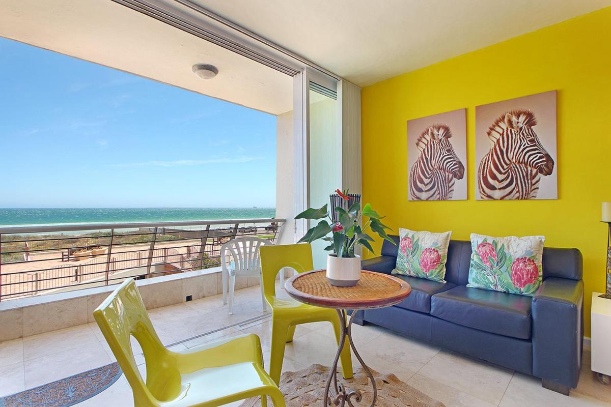 Neptune Isle 214 - 2