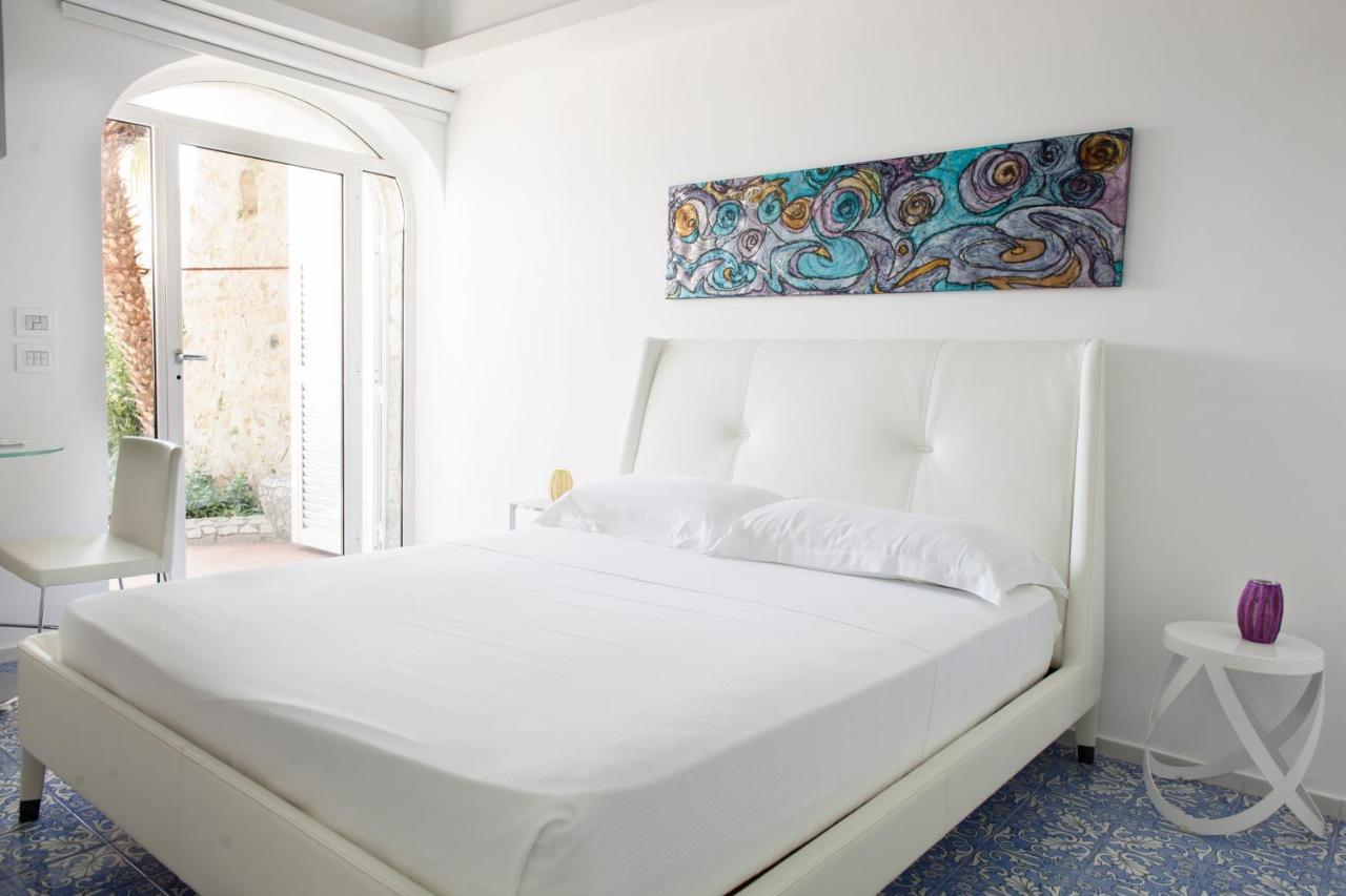 LHP Suite Executive Design Cottage Capri - 4