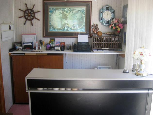 Knotty Pine Motel — photo 4