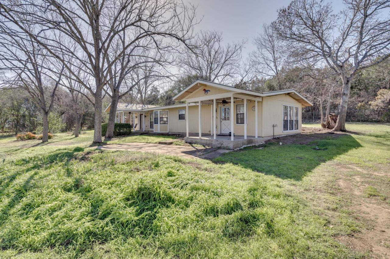 Charming Austin Home on 2 Acres BBQ and Yard! - 3