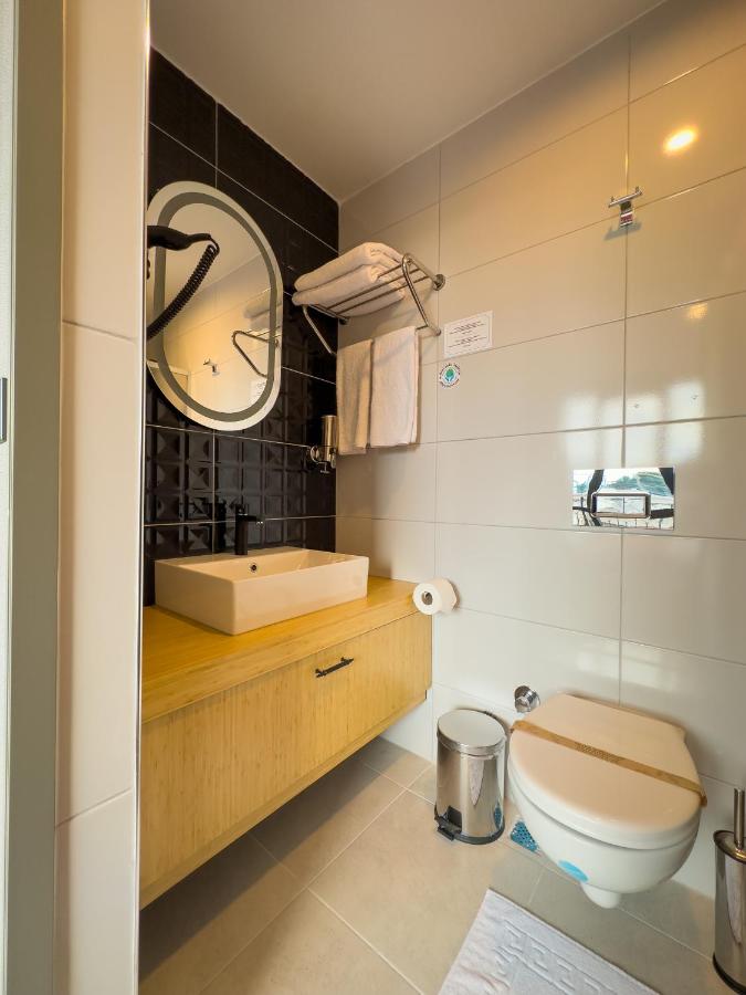 Standart Çift Kişilik veya İki Yataklı Oda