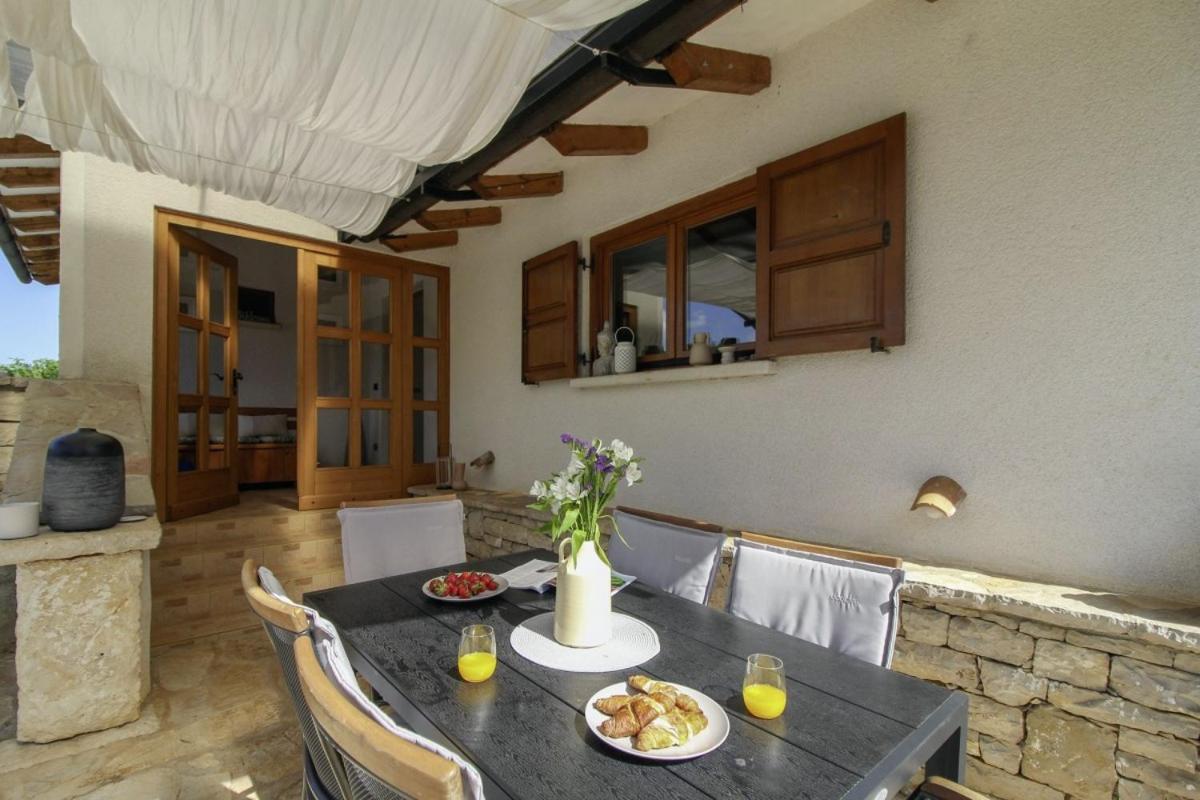 Bella Collina in Krajcar Brijeg - Haus für 4-5 Personen photo
