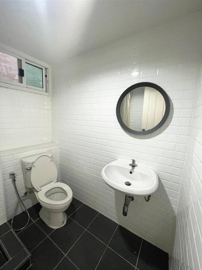 Mitr Inn Mrt Samyot Station - The Grand Palace - 3