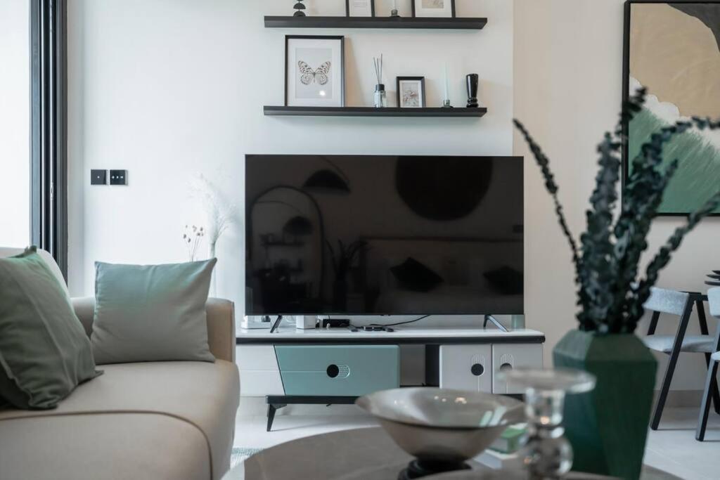 Clever Guest 014 Binghatti Canal - 4