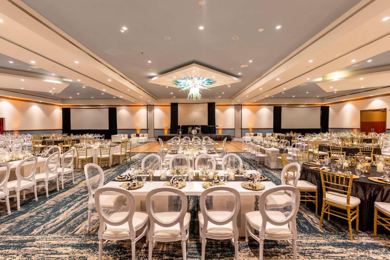 Hilton Aruba Caribbean Resort & Casino photo