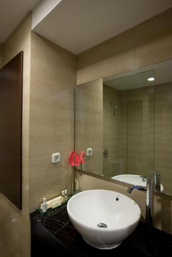 Hotel Santika Kuta - 3