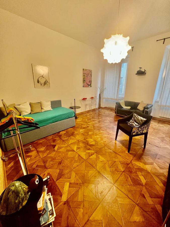 Alla Scalinata del Teatro Rossetti in viale XX Settembre parcheggio - 5