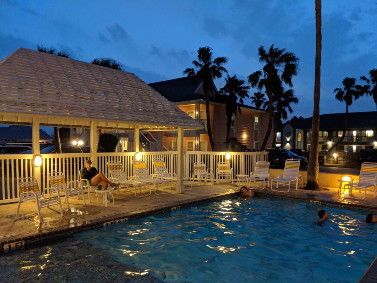 Seashell Village Resort near the beach — photo 14