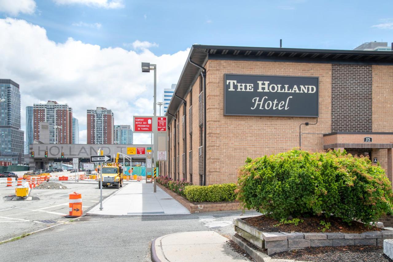 Holland Hotel Jersey City Free Parking — photo 14