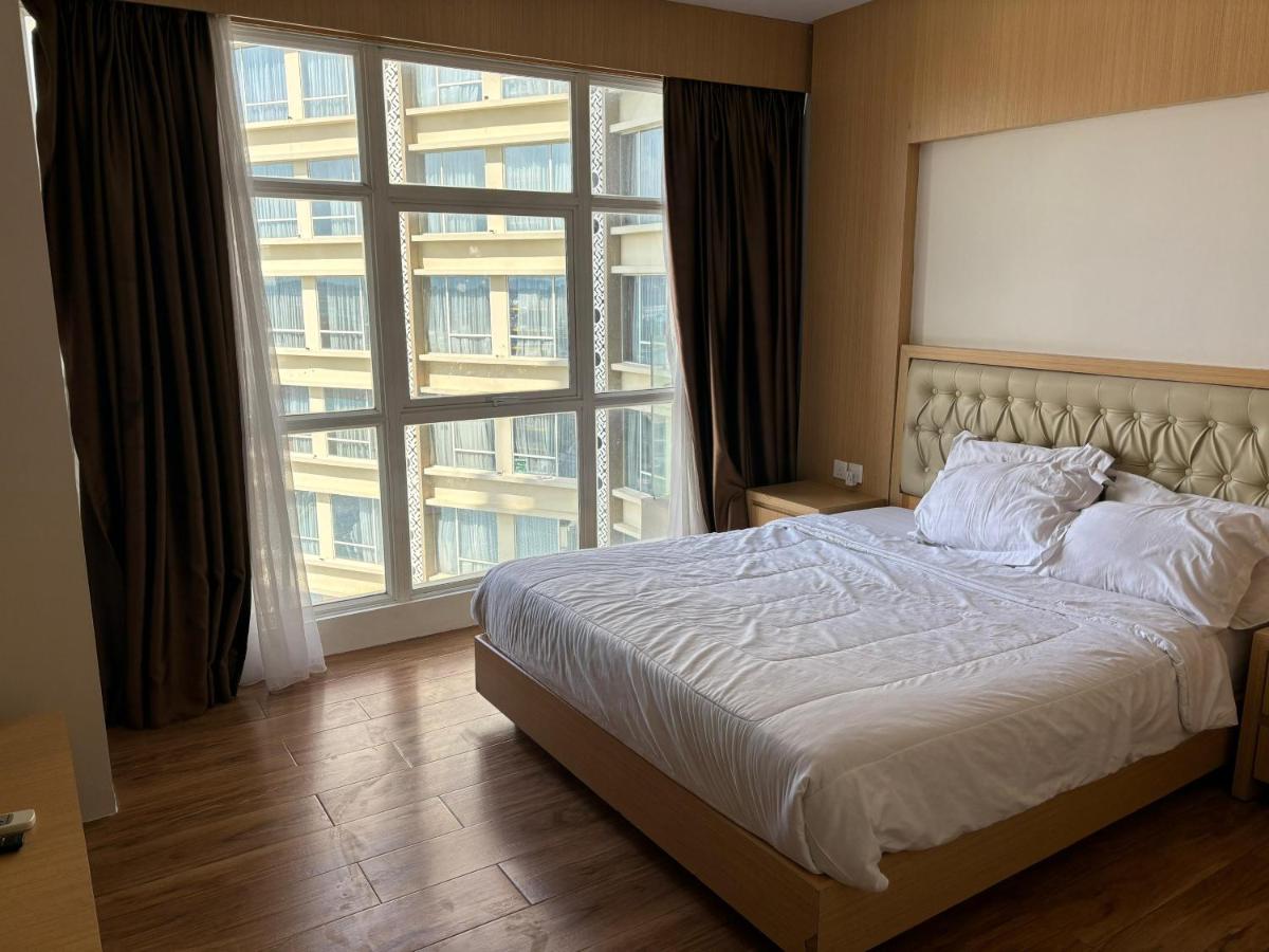 Apartment Pelita Batam Floor 9 no 1 3 Bedroom with 2 Balcony - 2