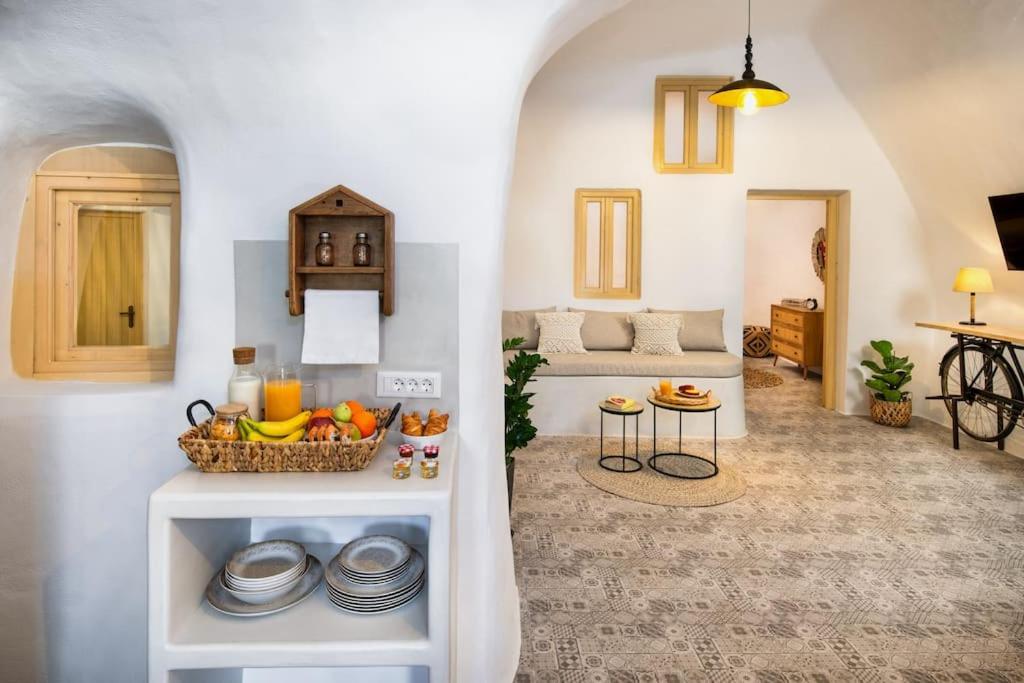 Mystagoge Retreat cave with an indoor pool and gym - 5