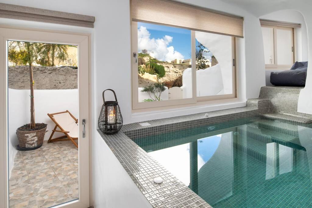 Mystagoge Retreat cave with an indoor pool and gym - 4