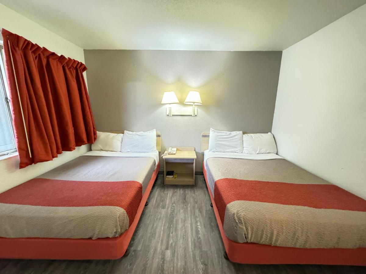 Topper Motel — photo 20