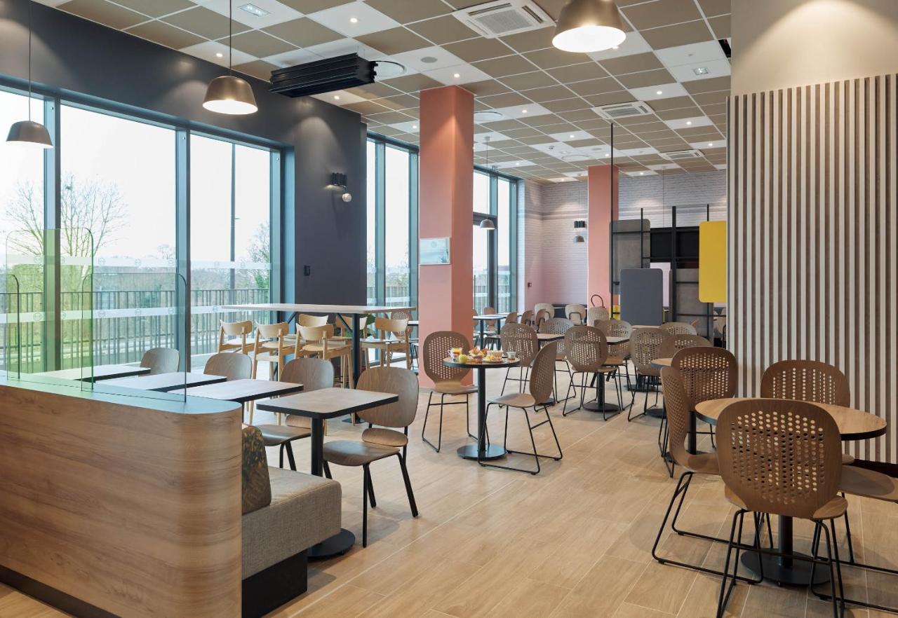 B&B HOTEL Versailles Rocquencourt - 4