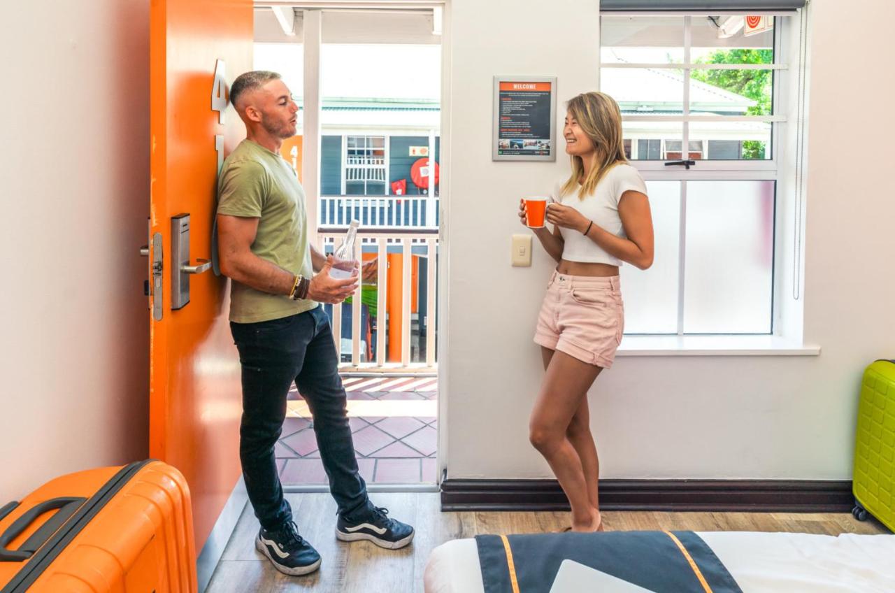 Never at Home Green Point - 3