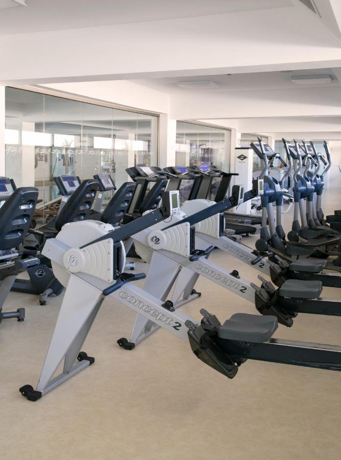Asterias Beach Hotel photo