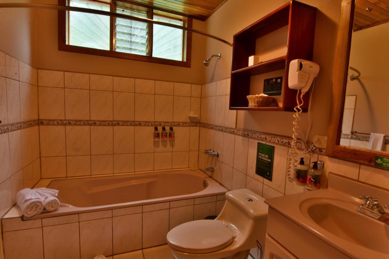 Cala Lodge photo