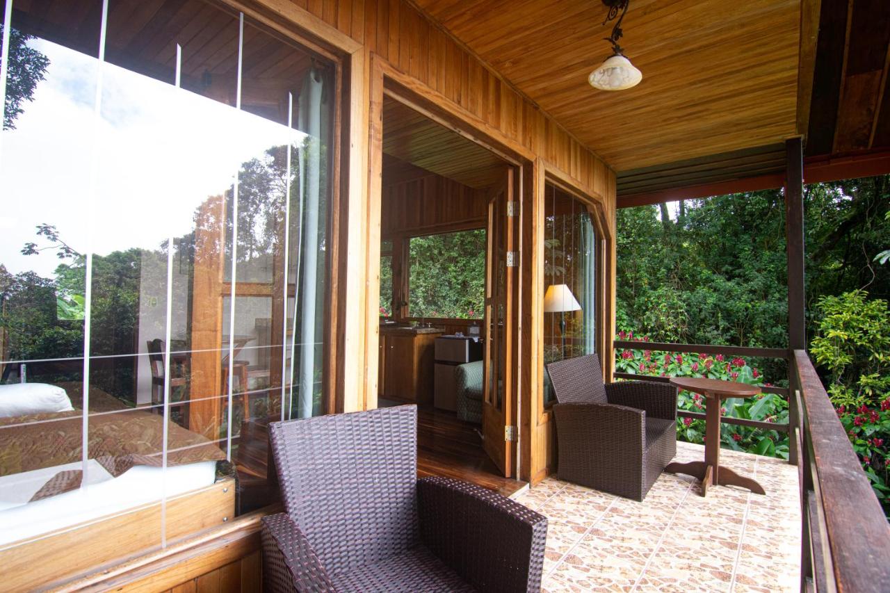 Cala Lodge photo
