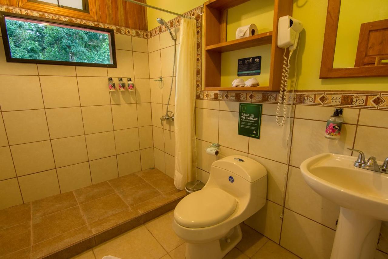 Cala Lodge photo